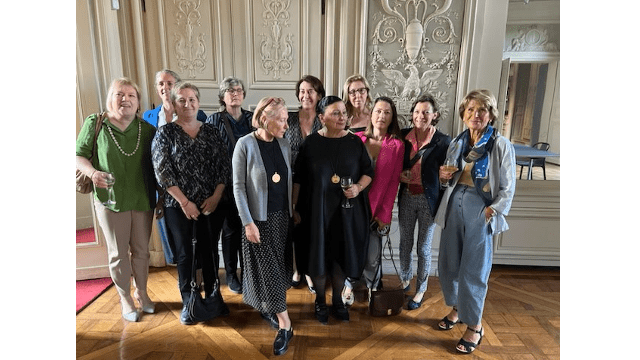 Belle mise à l'honneur de notre amie Joëlle CHAUVIN, élue à l’Académie d’Architecture, le 05 Juin dernier